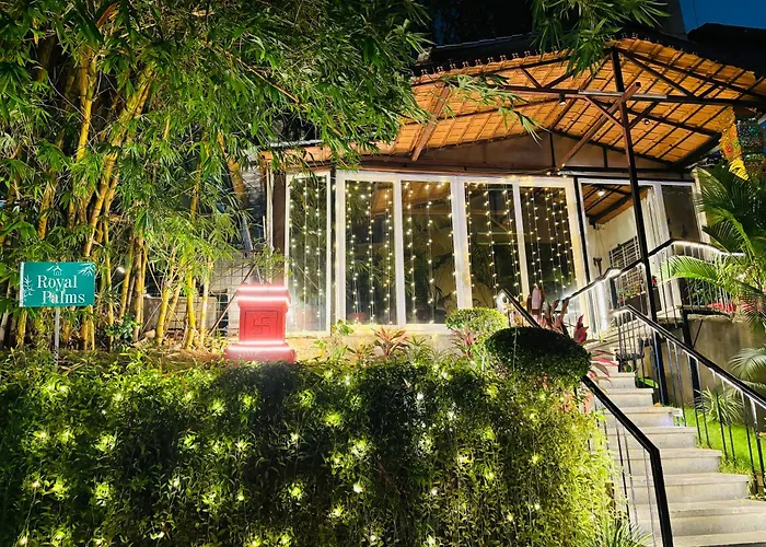 Royal Palms Luxury Service Apartment